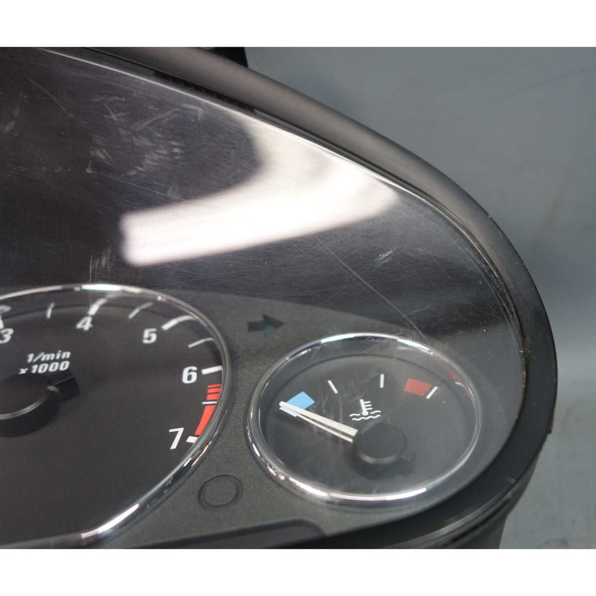 BMW Z3 2.3 2.8 Roadster Coupe OEM Instrument Cluster Speedometer Chrome Rings