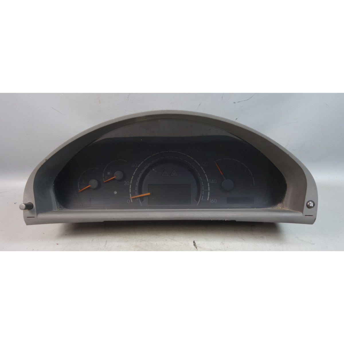 Mercedes-Benz CL500 W215 Instrument Cluster Speedometer A2205408111 *For Parts*