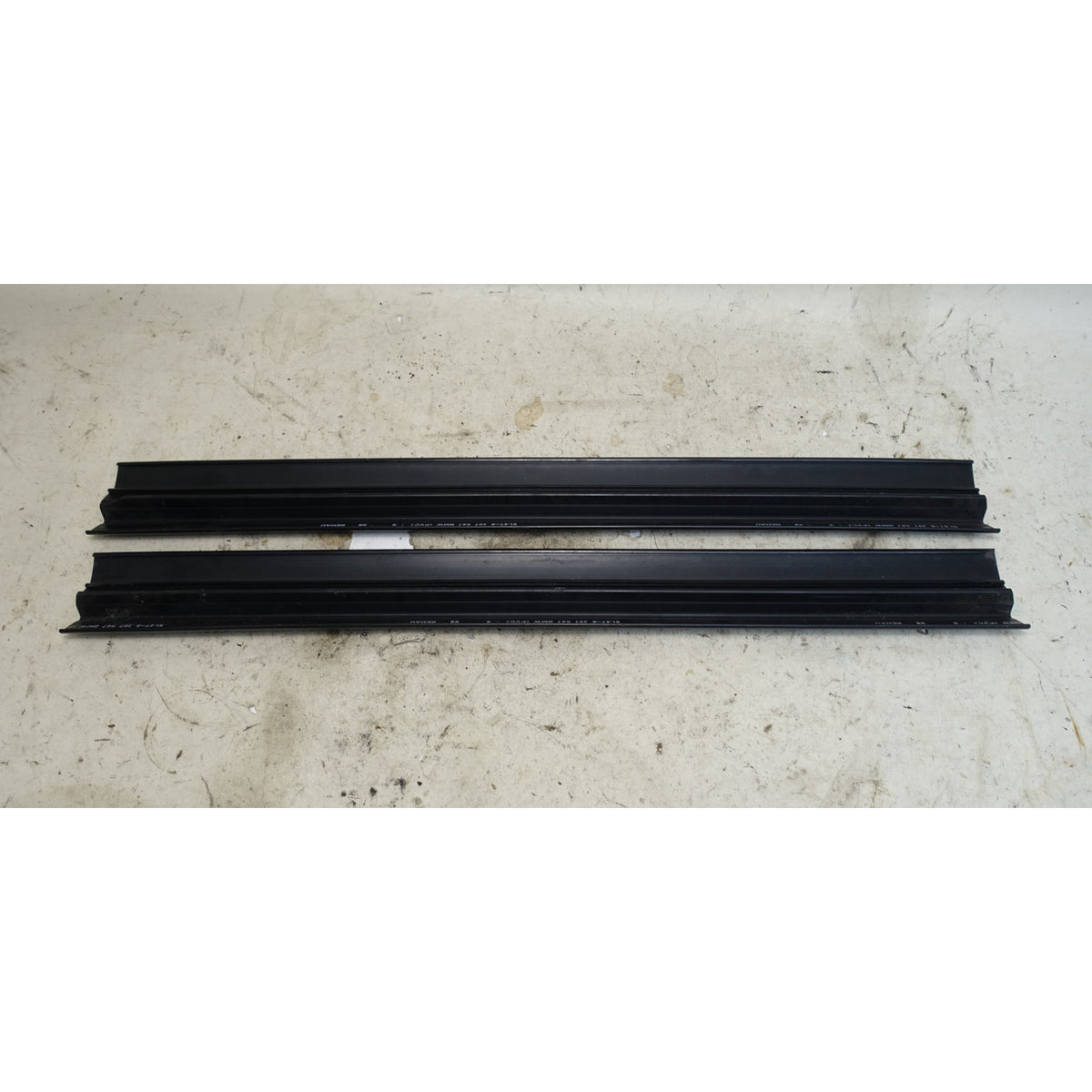 1996-2002 BMW Z3 Roadster Coupe Black Interior Door Sill Trim Cover Pair OEM