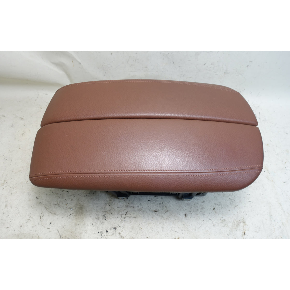 BMW F15 X5 F16 X6 Front Center Console Armrest Terra Brown Leather OEM 2014-2016