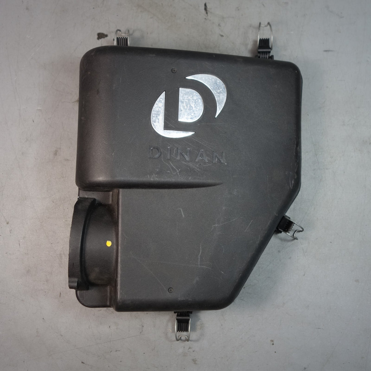 BMW E60 550i E63 E64 650i Dinan Air Intake Filter Housing Lid *Damaged*