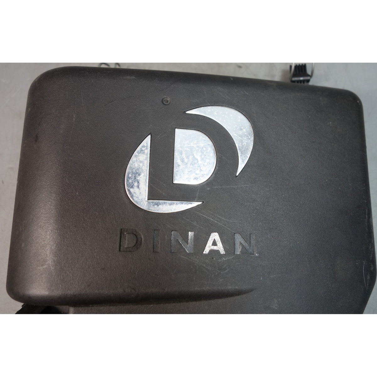 BMW E60 550i E63 E64 650i Dinan Air Intake Filter Housing Lid *Damaged*
