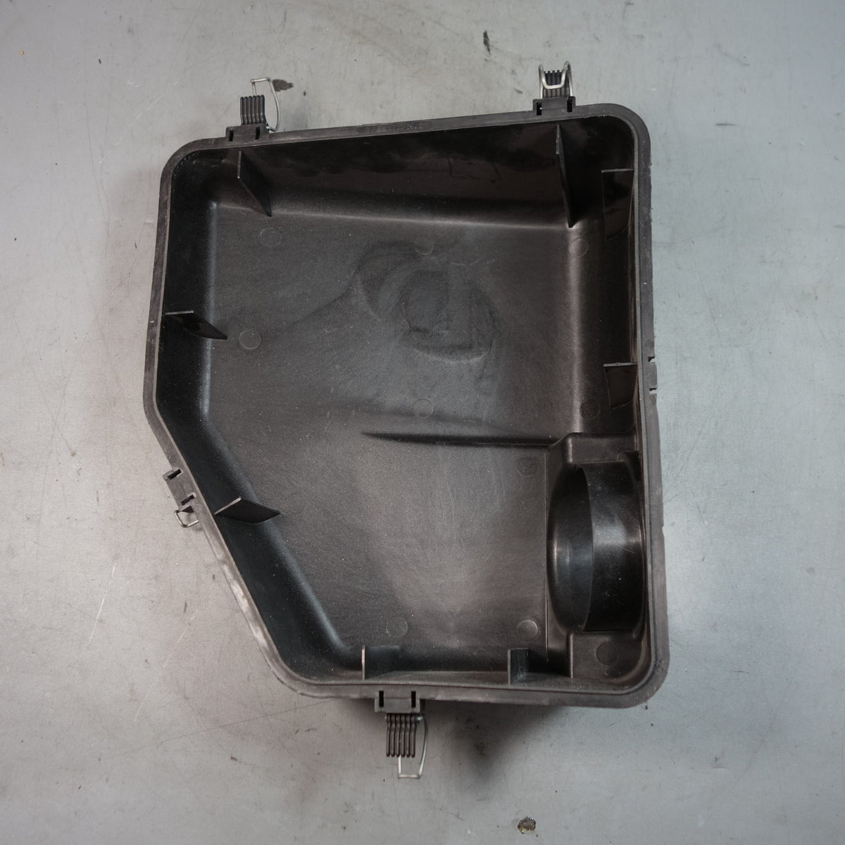 BMW E60 550i E63 E64 650i Dinan Air Intake Filter Housing Lid *Damaged*